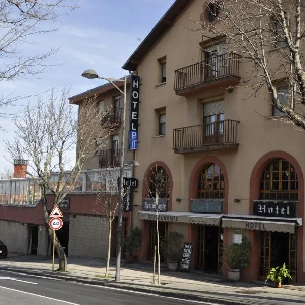 Hotel Tres Arcos, hotel u gradu 'San Lorenzo de El Escorial'