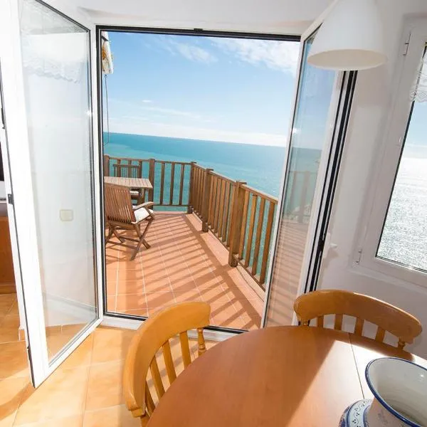 Apartamento en acantilado con wifi y aire acondicionado, hotel en Sitges