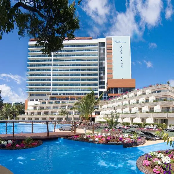 Pestana Carlton Madeira Ocean Resort Hotel, hotel in Funchal