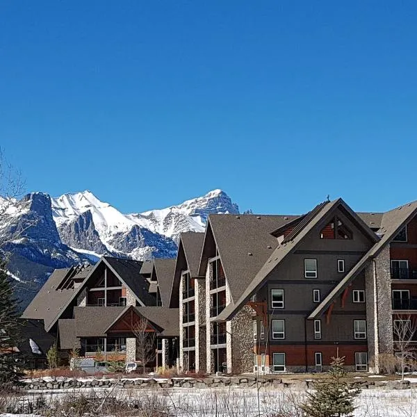 Paradise Resort Club and Spa, hotel in Canmore