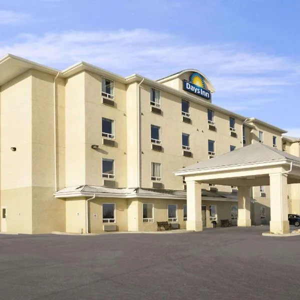 Days Inn by Wyndham Moose Jaw, hotel di Caronport