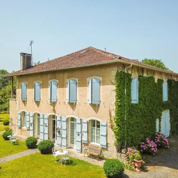 Appart'Hôtel Bellevue, hotel u gradu 'Bayonne'