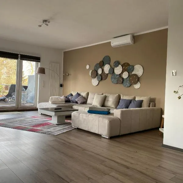 Stadtvilla Intzeplatz - Apartment Sylt, ξενοδοχείο σε Remscheid