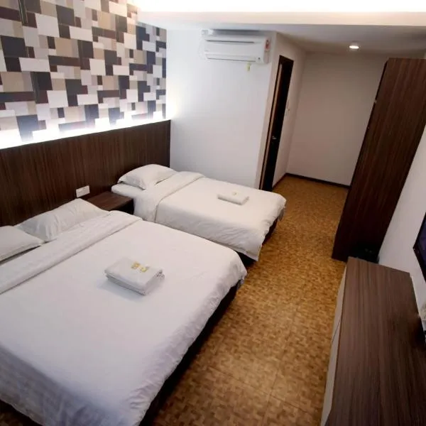 Pavilion Inn, hotell i Miri