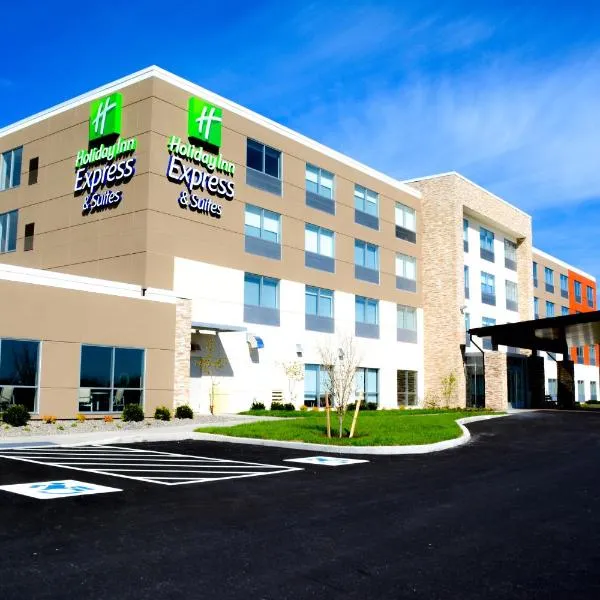 Holiday Inn Express & Suites Oswego, an IHG Hotel, hotel a Mexico