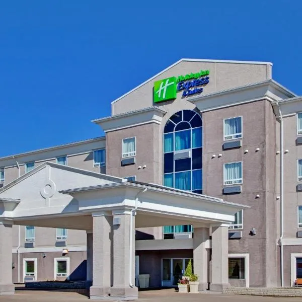 Viesnīca Holiday Inn Express Hotel & Suites Swift Current, an IHG Hotel pilsētā Sviftkarenta