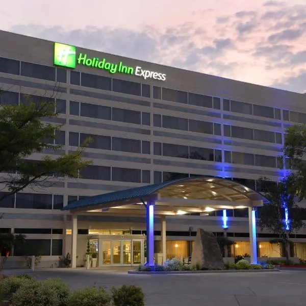 Holiday Inn Express Boise Downtown, an IHG Hotel, hotel u gradu Bojsi