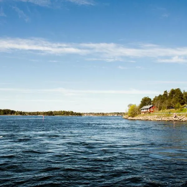 Sjövillan B&B, hotel di Tjustvik