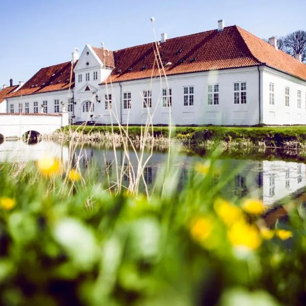 Store Restrup Manor House, hotel in Nibe