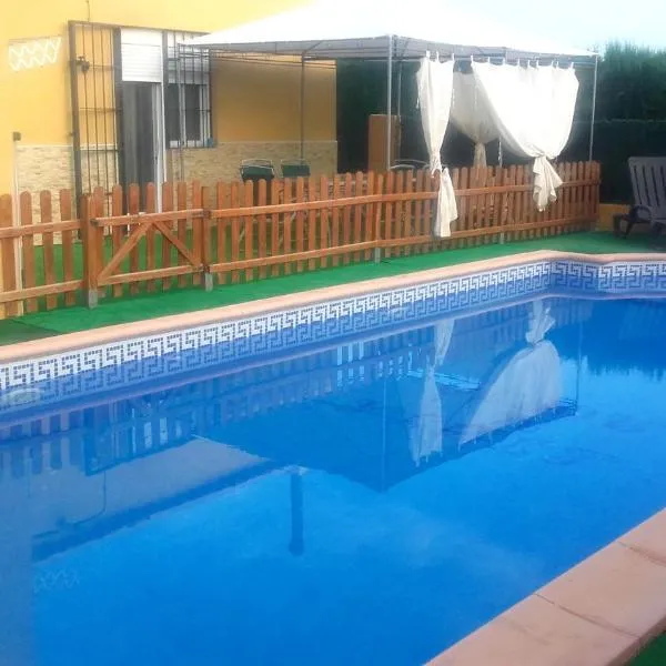 House with private pool in Aguilas sea & pool view, hotel u gradu Agilas