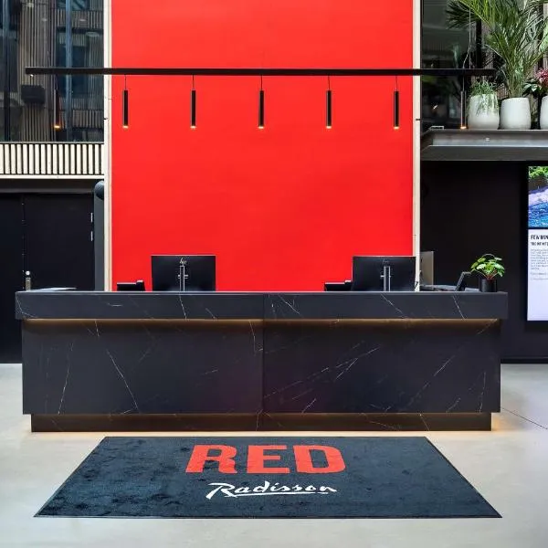 Ajstrup에 위치한 호텔 Radisson RED Aarhus