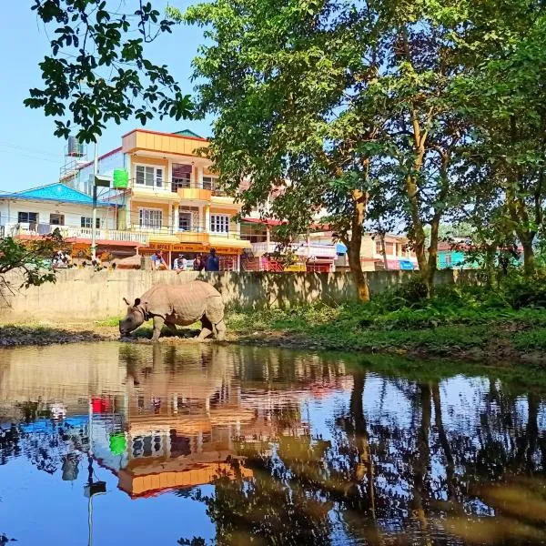 Hotel Rhinoceros-Homestay, hotel en Sauraha