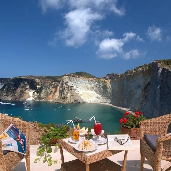 Hotel Chiaia Di Luna, hotel en Ponza