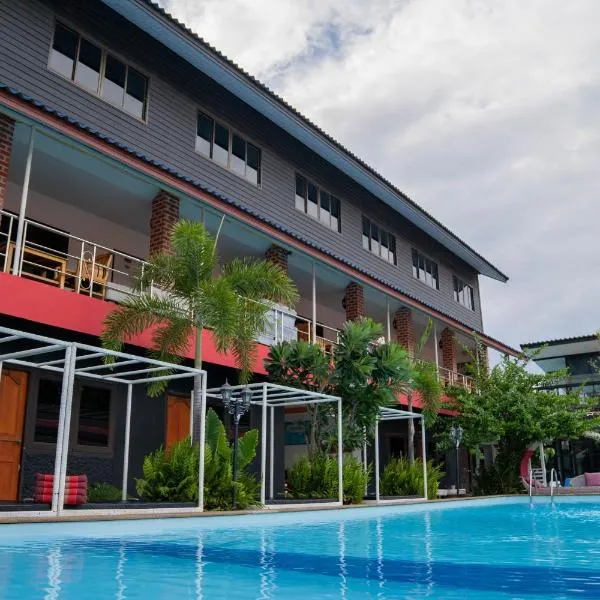 P.U. Inn Resort, hotel em Phra Nakhon Si Ayutthaya