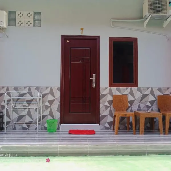 Homestay Premium 45, hotel v destinaci Jepara