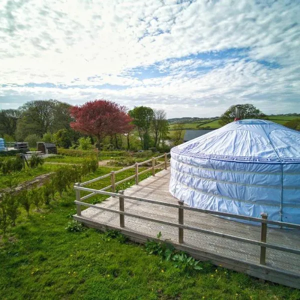 Glamping Yurts near Newquay, hôtel à Newquay