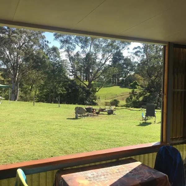 Walsh Farm Shepherd’s Rest, hótel í Ulladulla