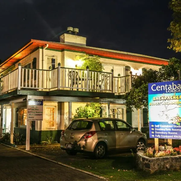 Centabay Lodge and Backpackers, hotell i Whangaruru North