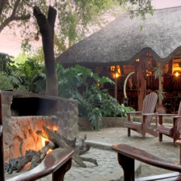 Valamanzi Lodge in Nyati Wilderness, hotel di Vaalwater