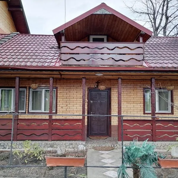 Domeniul Teodorescu, Hotel in Piatra Neamţ