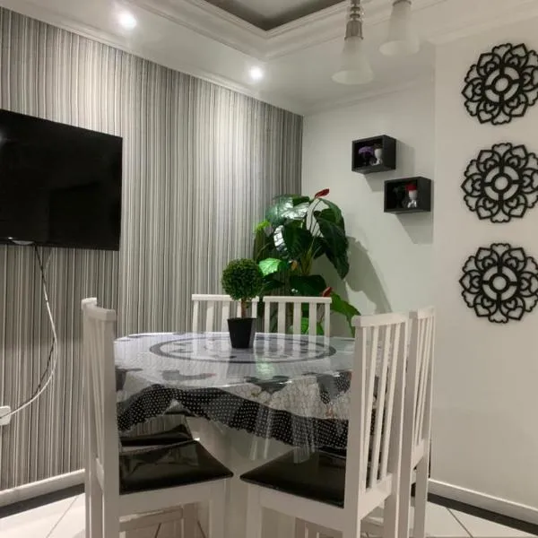 Apartamento Praia Central, hotell sihtkohas Balneário Camboriú