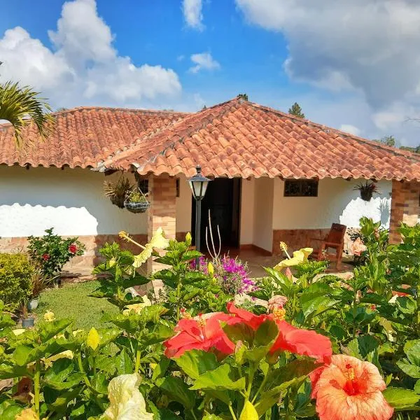 CASA CAMPESTRE frente Acuarela -Mesa de los Santos, khách sạn ở Floridablanca