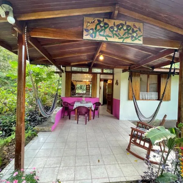 Finca Isla Rainforest Retreat، فندق في Colonia