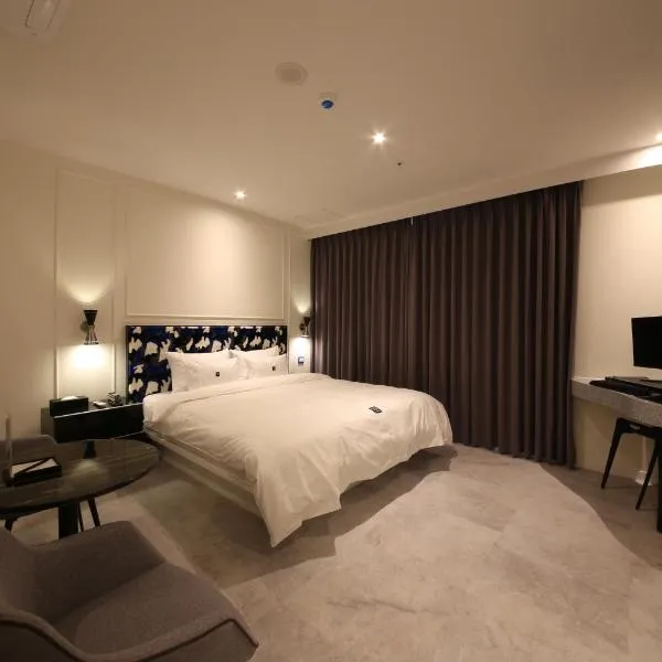 Zam101 Hotel Gimhae, hotel en Changwon