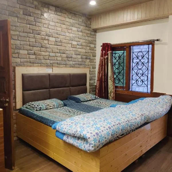 Mehdudia Guest House, hotel a Simla