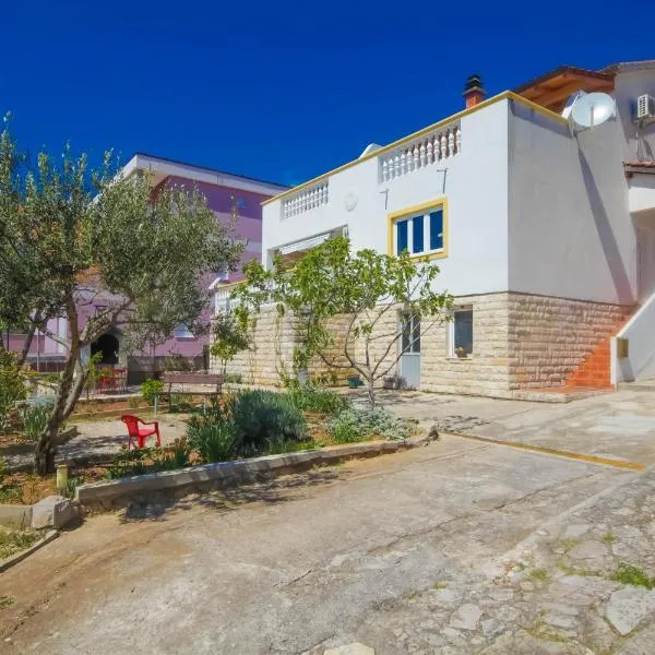 Apartmani Horvat, hotel v destinaci Jezera