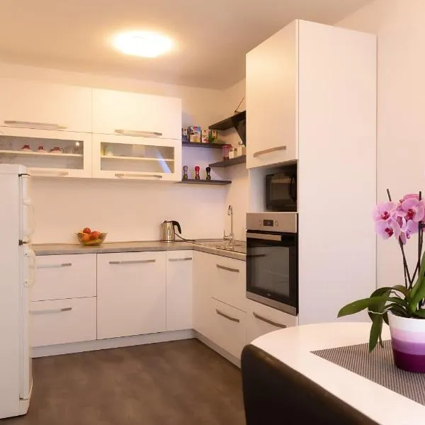 Apartman MELANI, hotel v destinácii Slunj