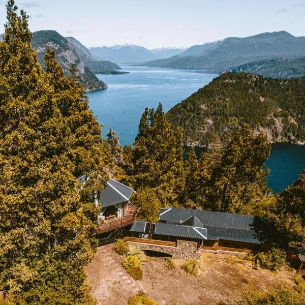 Arrayan Lake View Mountain Lodge & Casa De Te Arrayan, hotel di San Martín de los Andes