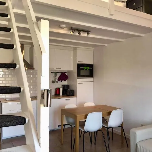 Melroce Holiday Cottage 5504 โรงแรมในเวนดาเนอ