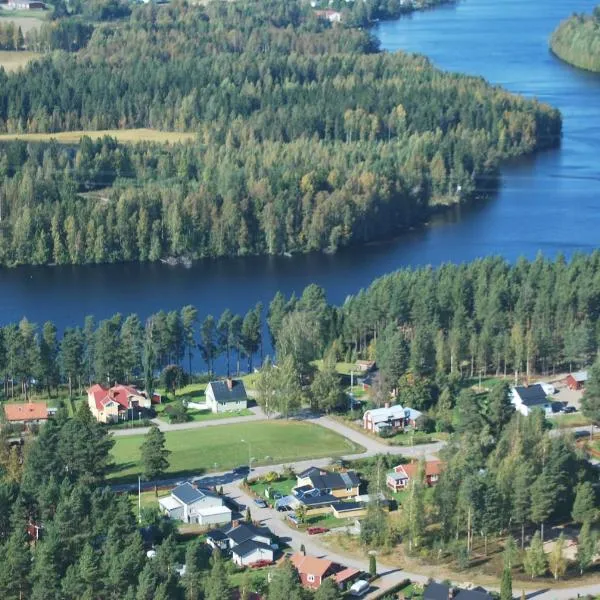 VILLA SOLSIDAN, Hälsingland, Sweden, hotel v destinácii Bollnäs