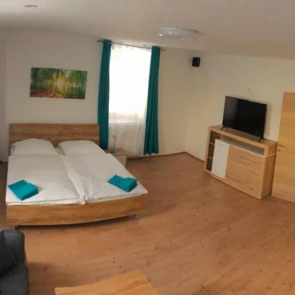 Ferienwohnung „Gmünder Hof“, viešbutis mieste Gmiundas