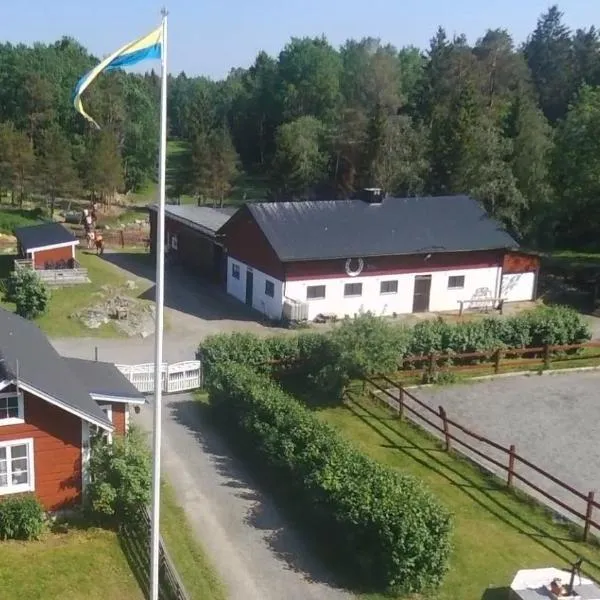 Haga gård och Stall, hotel en Östhammar