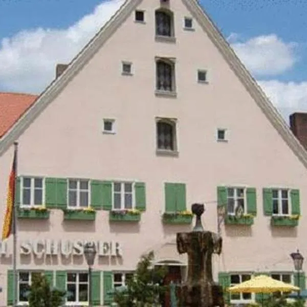 Hotel-Landgasthof Schuster, hotel a Greding