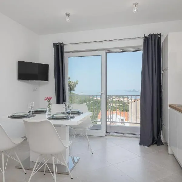 Apartments Lidija, hotell i Cavtat