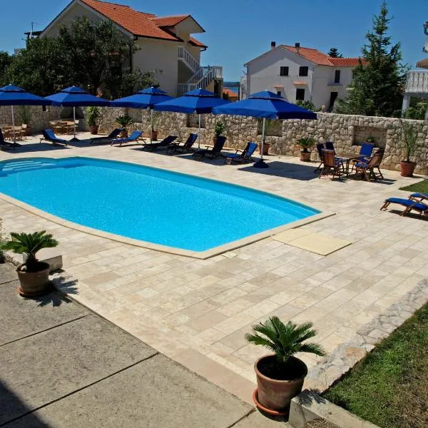 Apartments Villa Olga, hotel u gradu 'Jablanac'