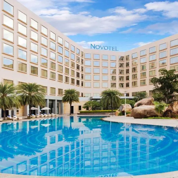 Novotel Hyderabad Convention Centre, hotel u Hyderabadu