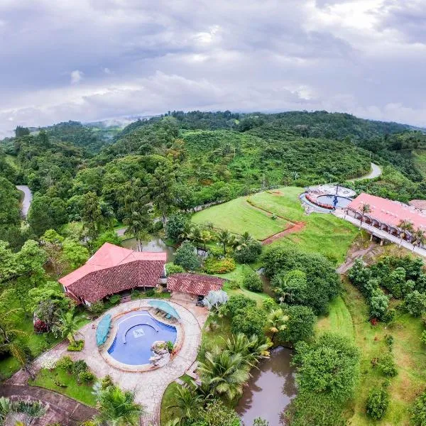 Hotel Hacienda Don Paolo, hotel in Guácimo