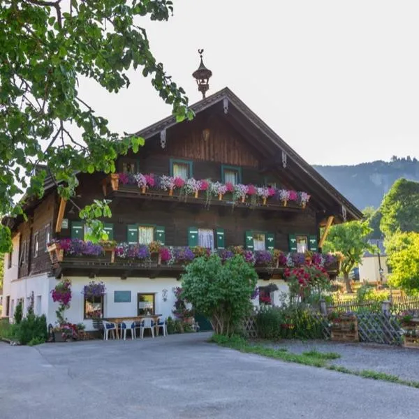 Haus Unterdorf, hotelli kohteessa Maria Alm am Steinernen Meer