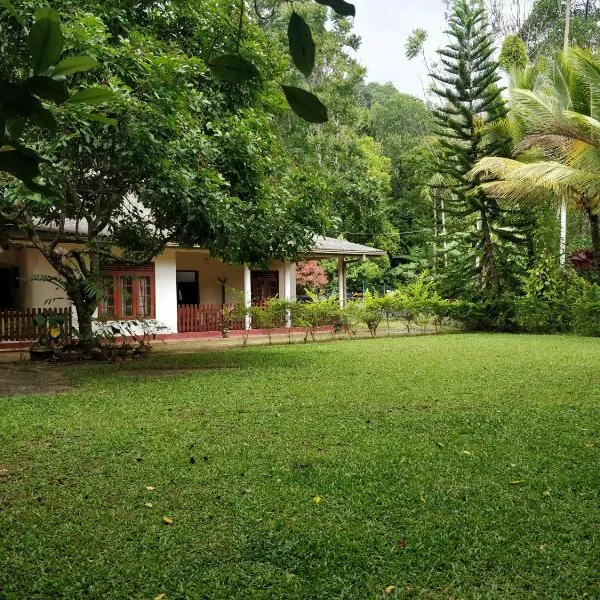 Alfred Colonial Bungalow & Spice Garden, hotel u gradu 'Katugastota'