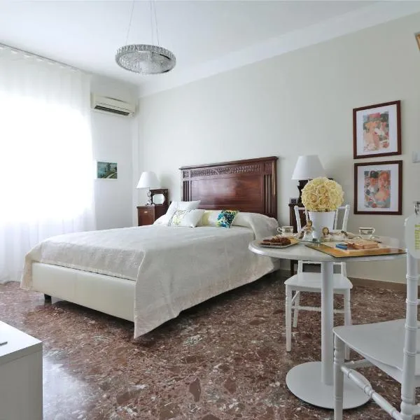 SOLIDEA BNB, hotel din Salerno