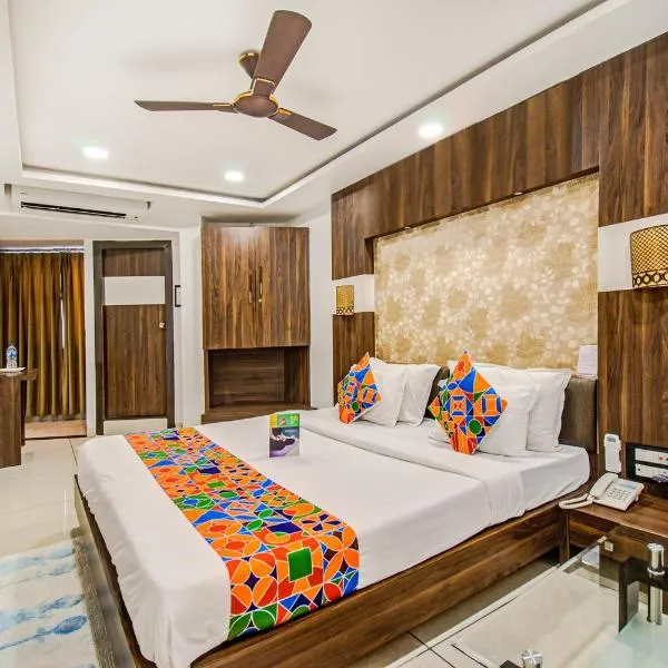 FabHotel Rajnandani Residency Bhawarkua, hotel in Indore