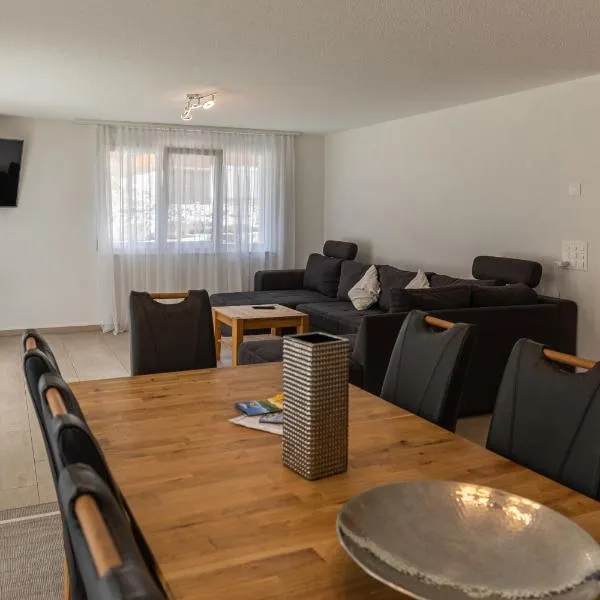 Mönch Apartment - Aare Jungfrau AG, ξενοδοχείο σε Wilderswil