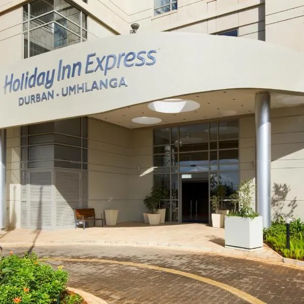 Holiday Inn Express Durban - Umhlanga, an IHG Hotel, hotel di Verulam