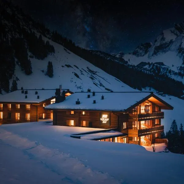 LUX ALP CHALET am Arlberg, hotel i Warth am Arlberg