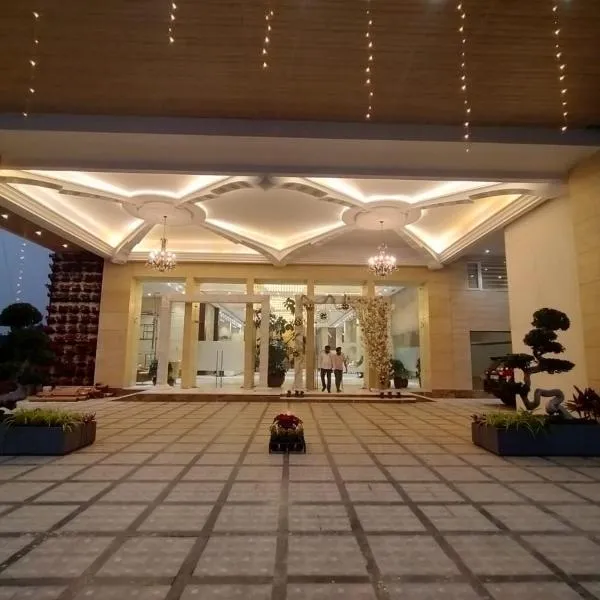 Babylon Capital, hotel din Raipur