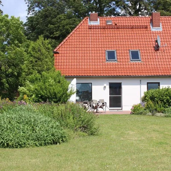 Kleine Auszeit - Natur und Erholung in Mecklenburg，Reimershagen的飯店